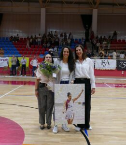 Entrega Elena Salcedo